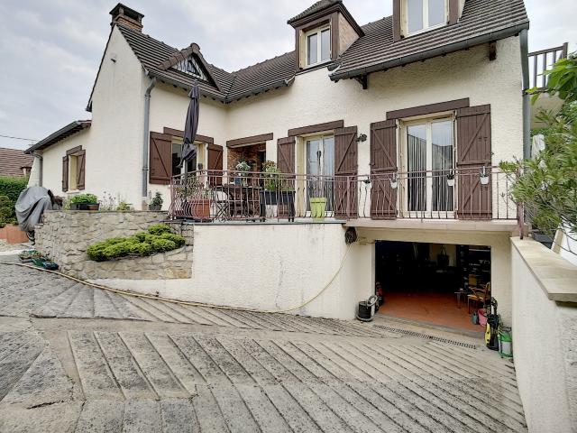 Maison 6 pièces 170 m²