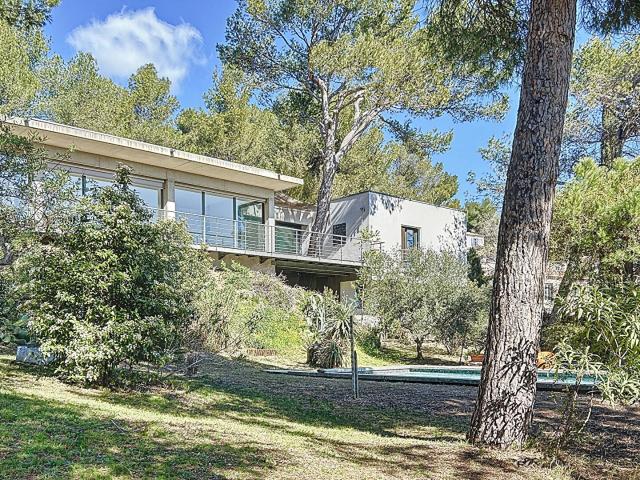 Maison 6 pièces 170 m²