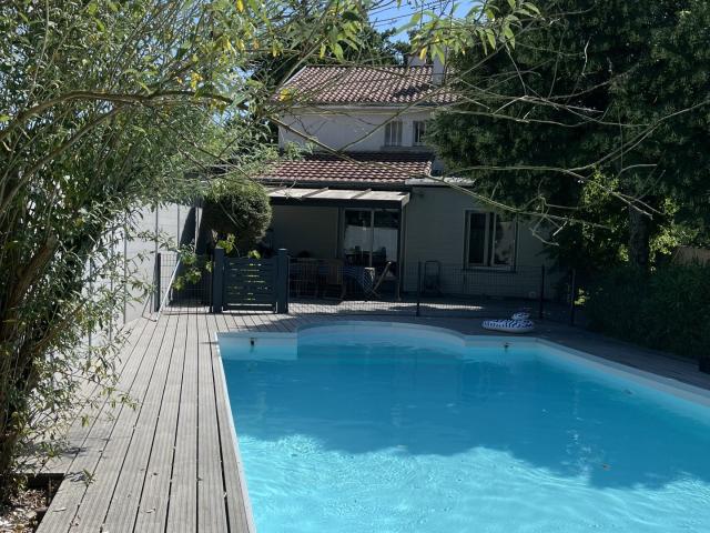 Maison 6 pièces 170 m²