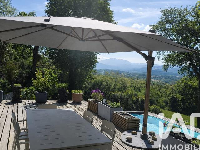 Maison 6 pièces 170 m²