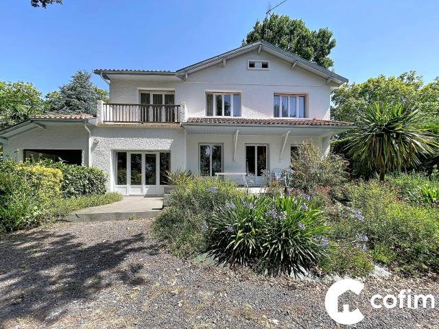 Maison 6 pièces 170 m²