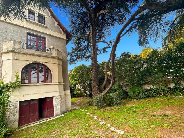 Maison 6 pièces 170 m²