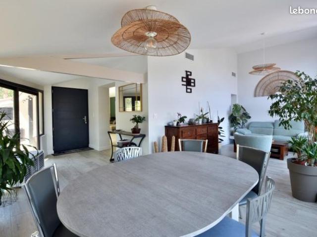 Maison 6 pièces 170 m²