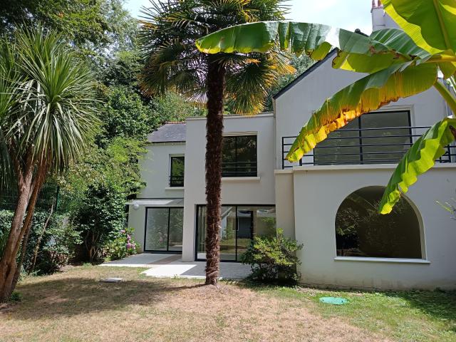 Maison 6 pièces 170 m²