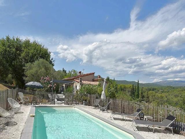 Maison 6 pièces 180 m²