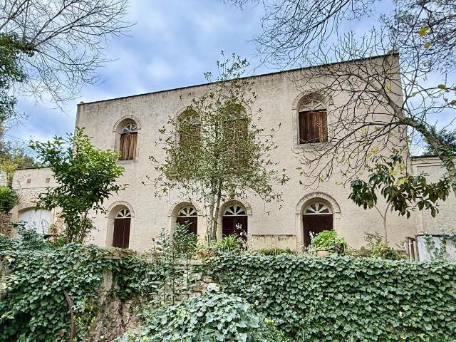 Maison 6 pièces 178 m²