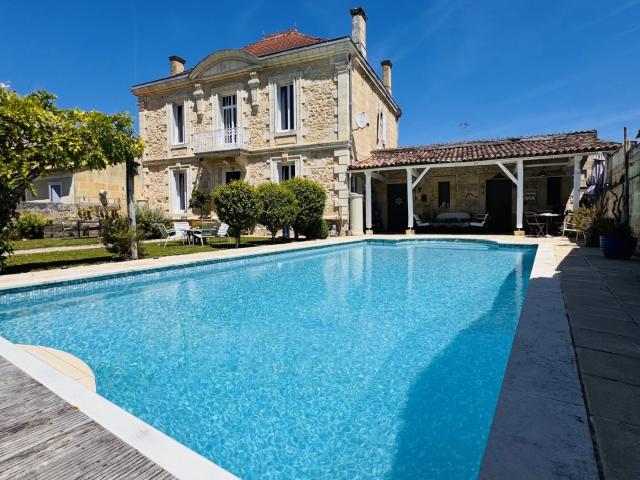 Maison 6 pièces 170 m²