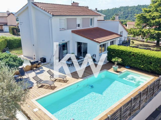 Maison 6 pièces 170 m²