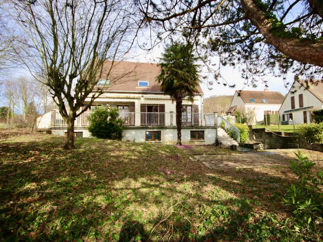 Maison 6 pièces 170 m²