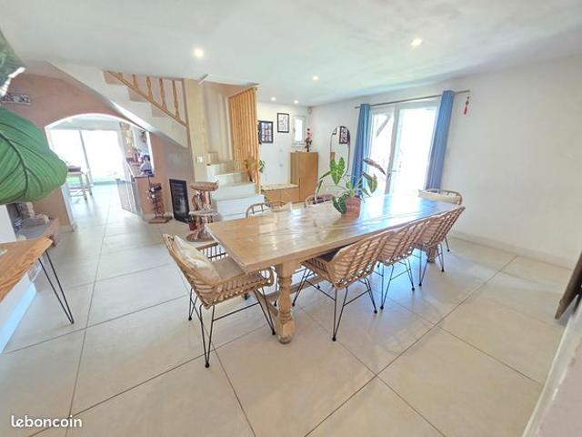 Maison 6 pièces 170 m²