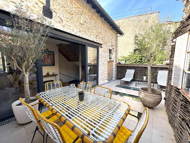 Maison 6 pièces 161 m²