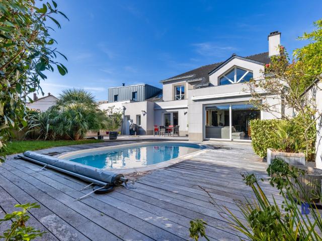 Maison 6 pièces 170 m²