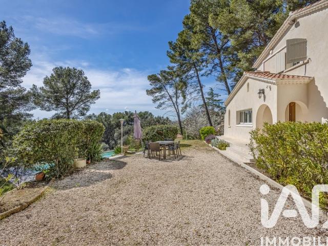 Maison 6 pièces 170 m²