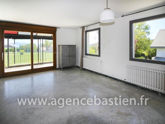 Maison 6 pièces, 170 m² à louer à Divonne les Bains 01220