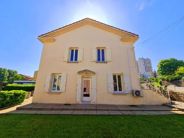 Maison 6 pièces 171 m²