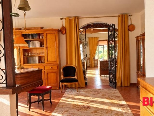 Maison 6 pièces 171 m²