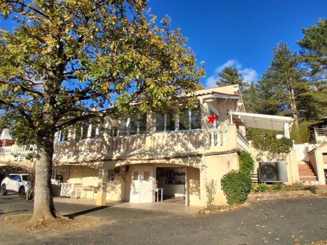 Maison 6 pièces 160 m²