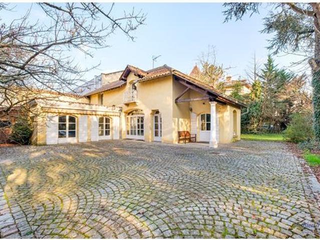 Maison 6 pièces 171 m²