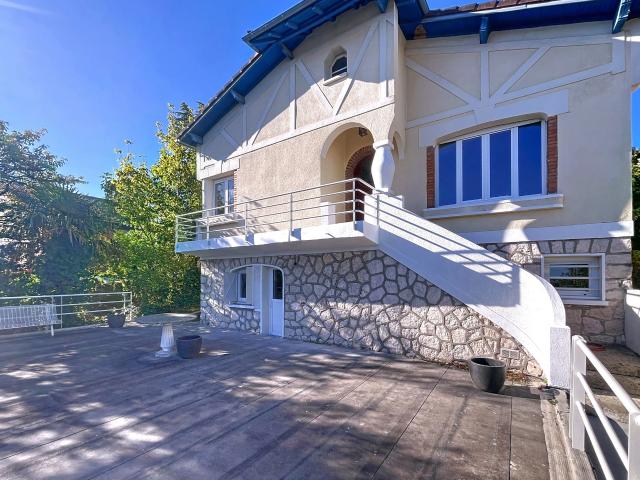 Maison 6 pièces 171 m²