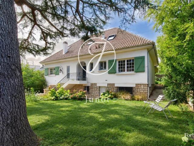 Maison 6 pièces 171 m²