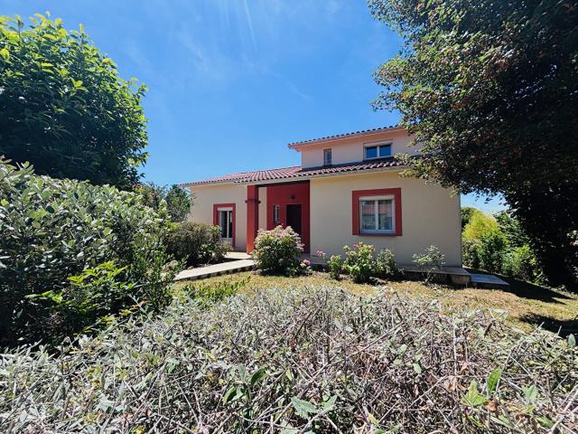 Maison 6 pièces 148 m²
