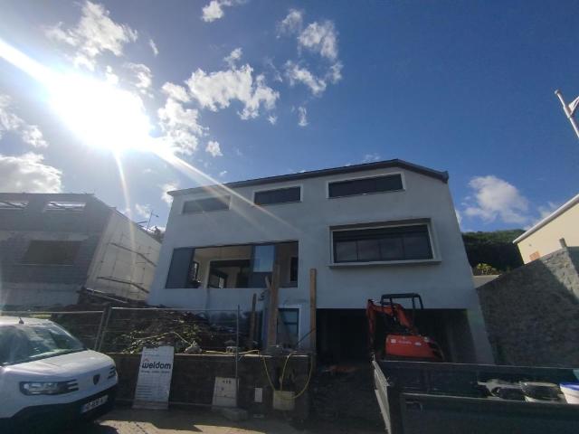 Maison 6 pièces, 173 m² à louer à Saint Pierre 97410