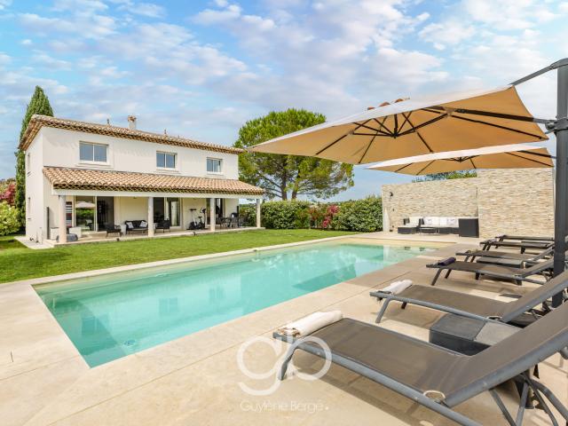 Maison 6 pièces 167 m²
