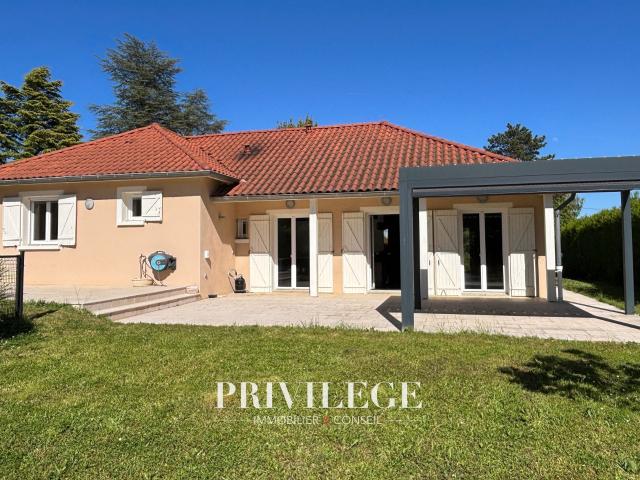 Maison 6 pièces 184 m²