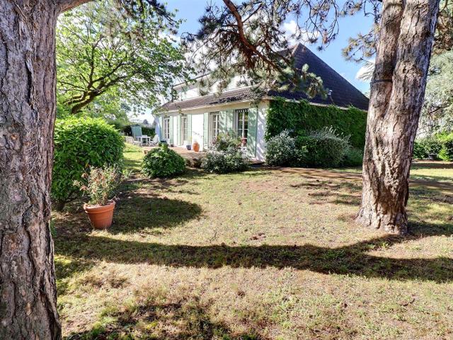Maison 6 pièces 184 m²