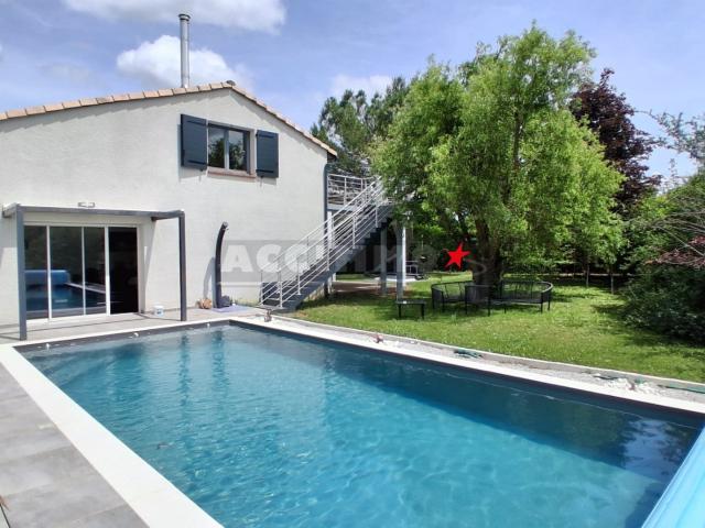 Maison 6 pièces 184 m²