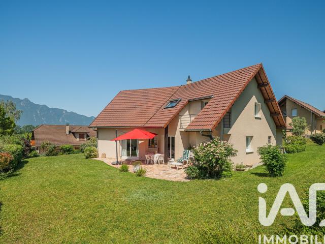 Maison 6 pièces 184 m²