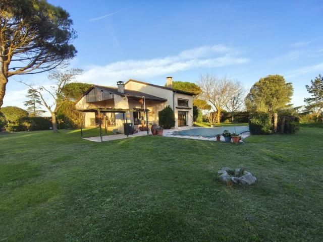 Maison 6 pièces 184 m²