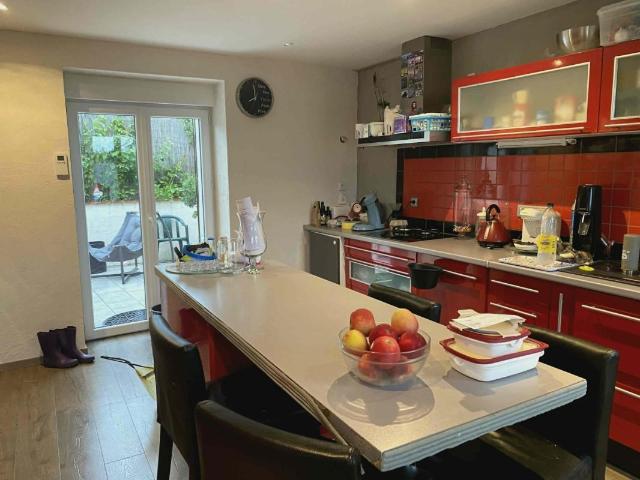 Maison 6 pièces 184 m²