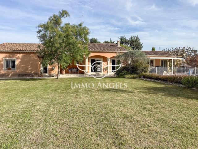 Maison 6 pièces 184 m²