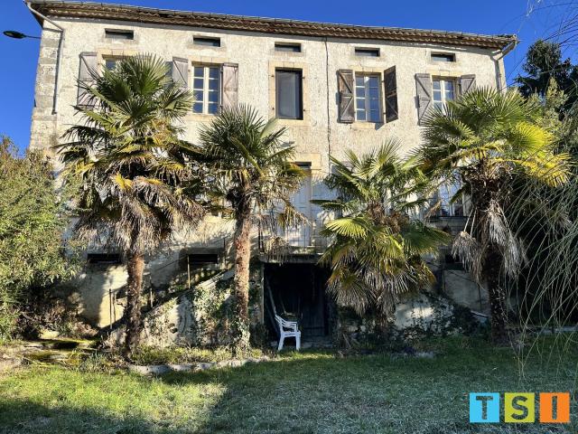 Maison 6 pièces 184 m²