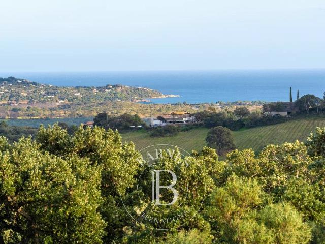 Maison 6 pièces 184 m²