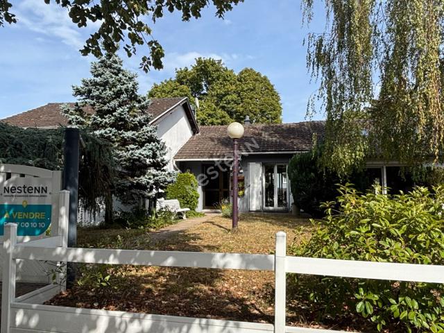 Maison 6 pièces 184 m²