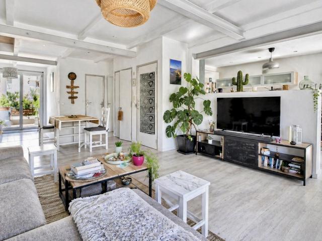 Maison 6 pièces 185 m²