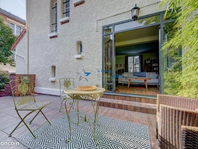 Maison 6 pièces 185 m²