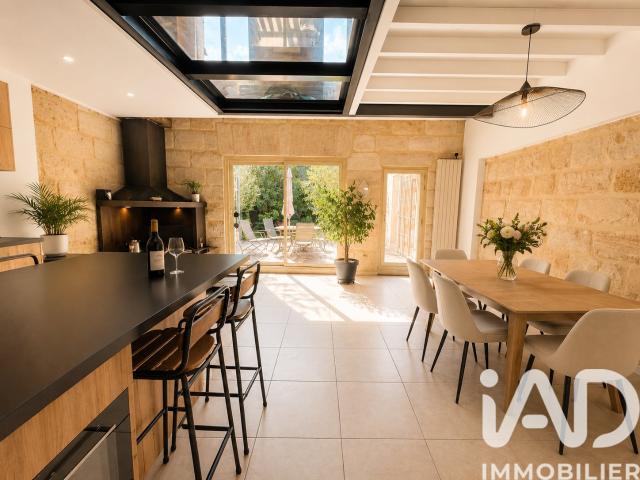 Maison 6 pièces 185 m²