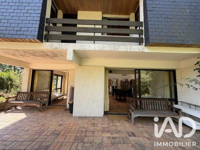 Maison 6 pièces 185 m²