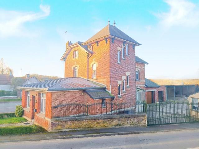 Maison 6 pièces 185 m²