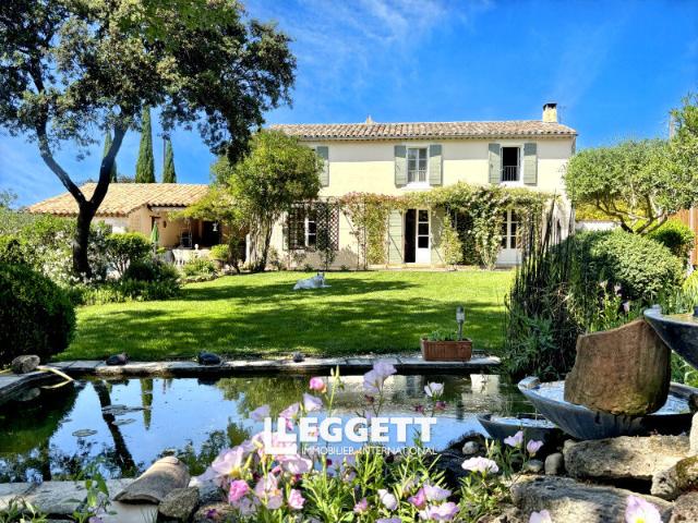 Maison 6 pièces 185 m²