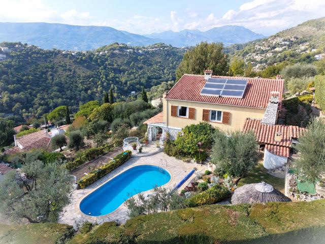Maison 6 pièces 185 m²