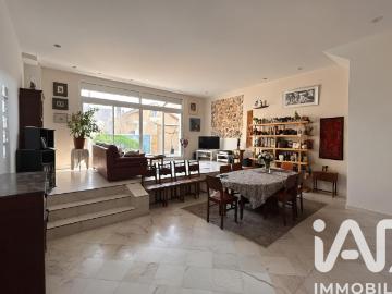 Maison 6 pièces 185 m²
