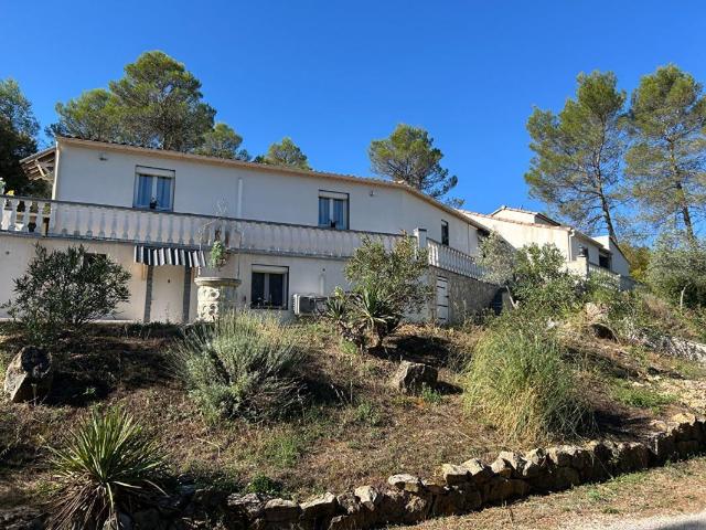Maison 6 pièces 185 m²
