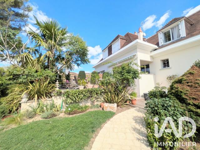 Maison 6 pièces 185 m²