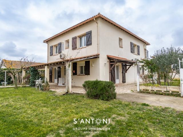 Maison 6 pièces 185 m²