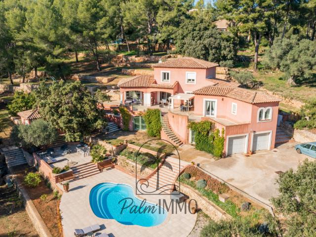 Maison 6 pièces 185 m²