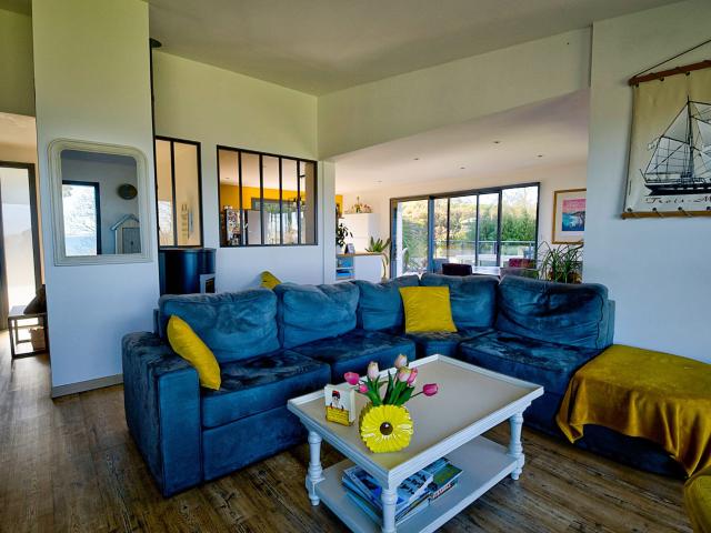 Maison 6 pièces 185 m²